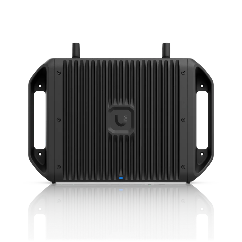 Cloud Gateway Industrial (UCG-Industrial (270W))